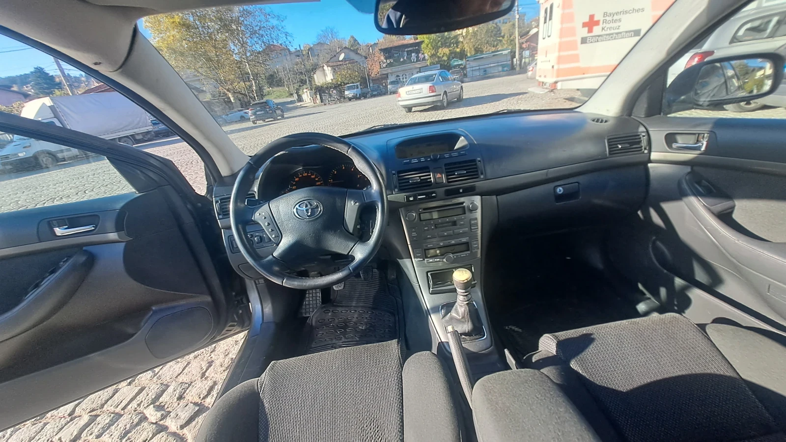 Toyota Avensis  - изображение 6