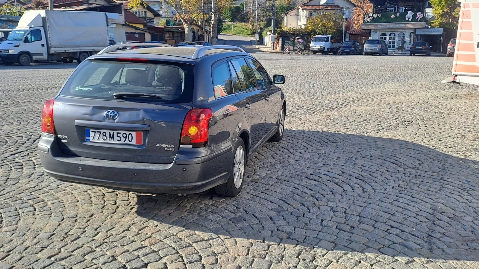 Toyota Avensis  - изображение 4