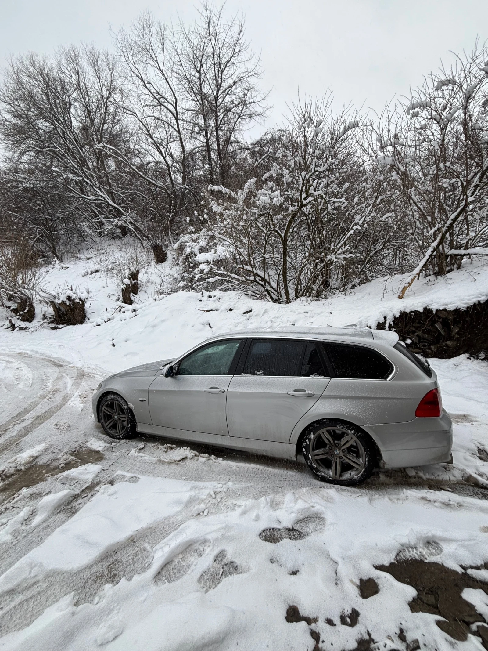 BMW 330 330XD - изображение 2