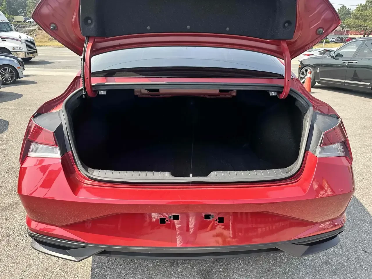 Hyundai Elantra PREFFERED * TOUCHSCREEN * CARPLAY * ПОДГРЕВ - изображение 7