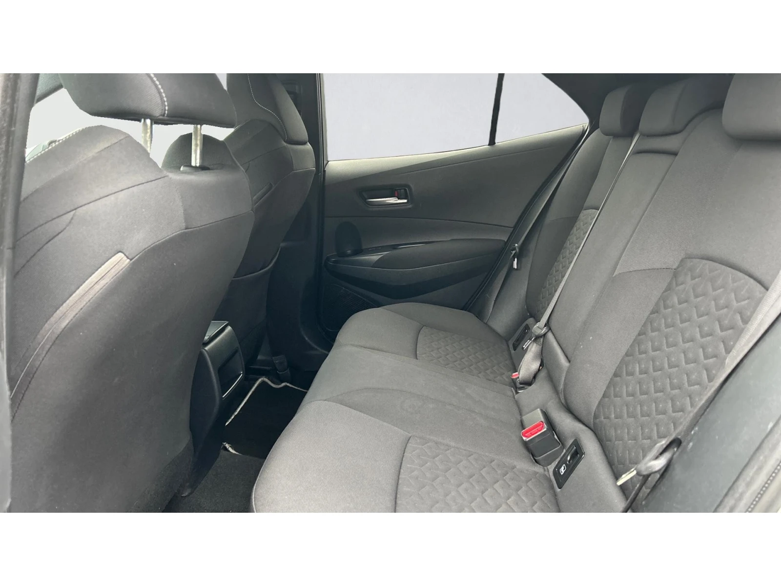 Toyota Corolla 1.2T  A/T, ������� ������ �� 203   | Mobile.bg � ����������� 11