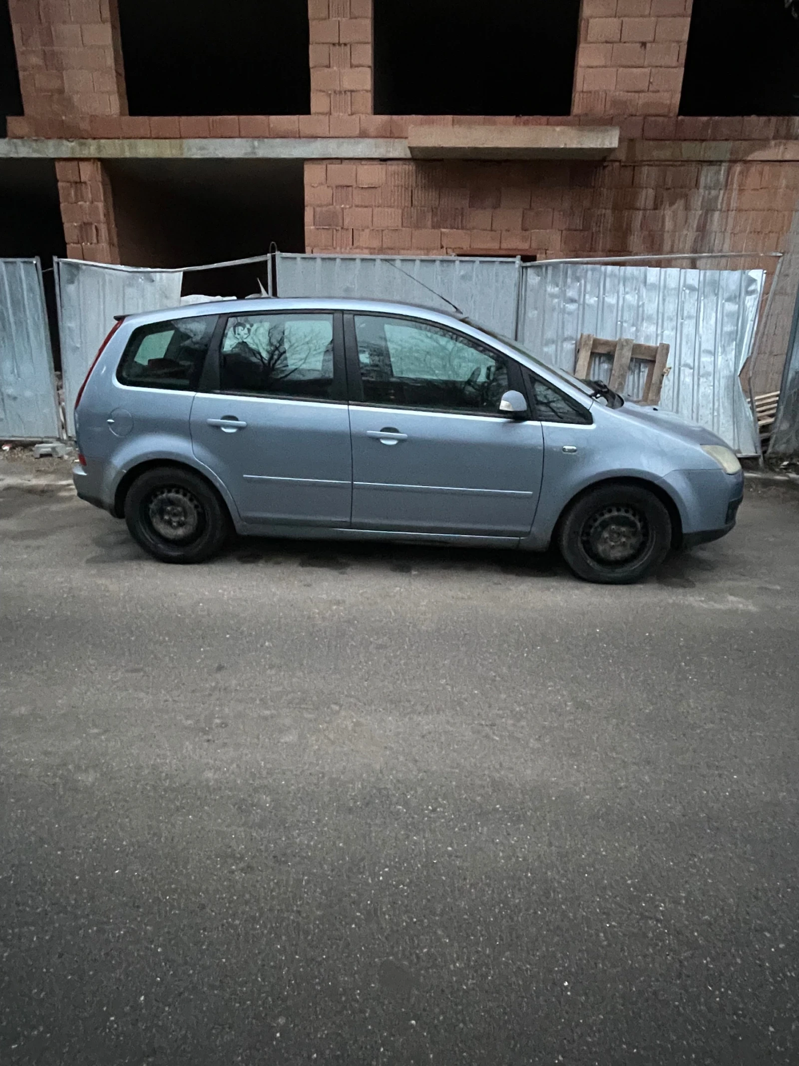 Ford C-max Джия - изображение 2
