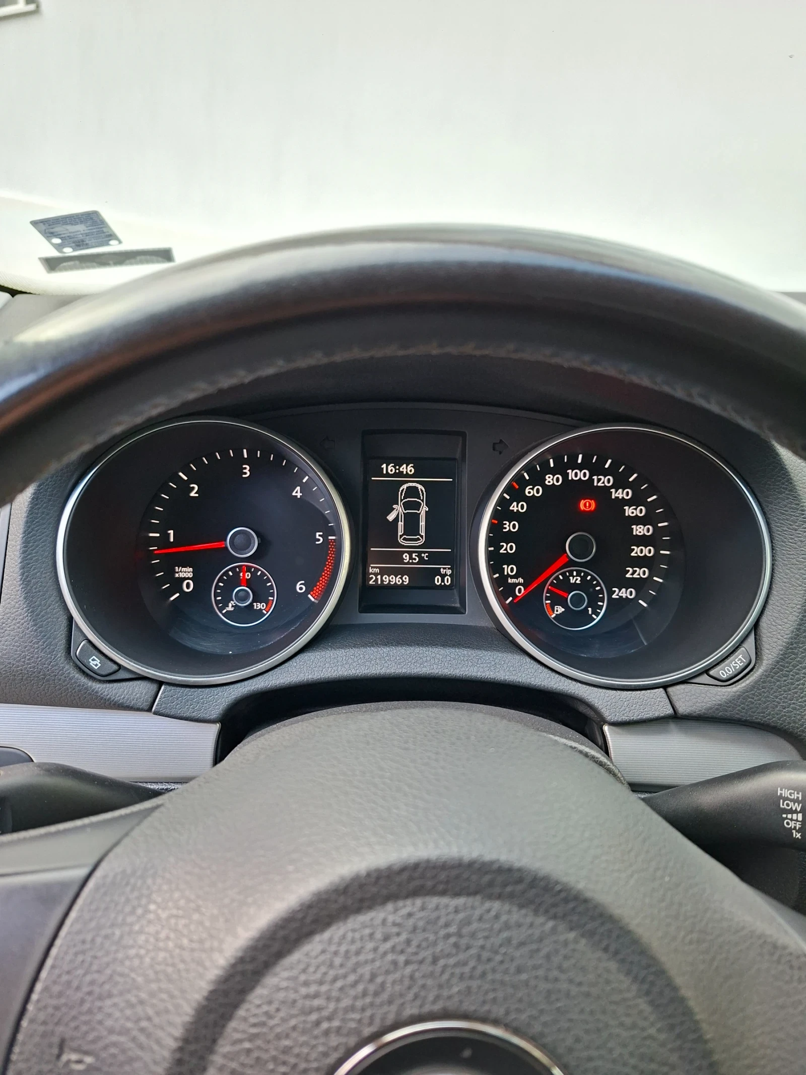 VW Golf  - изображение 7