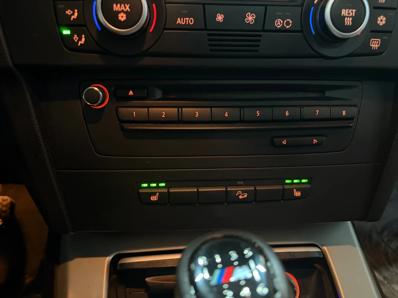 BMW 330, снимка 11 - Автомобили и джипове - 53714641