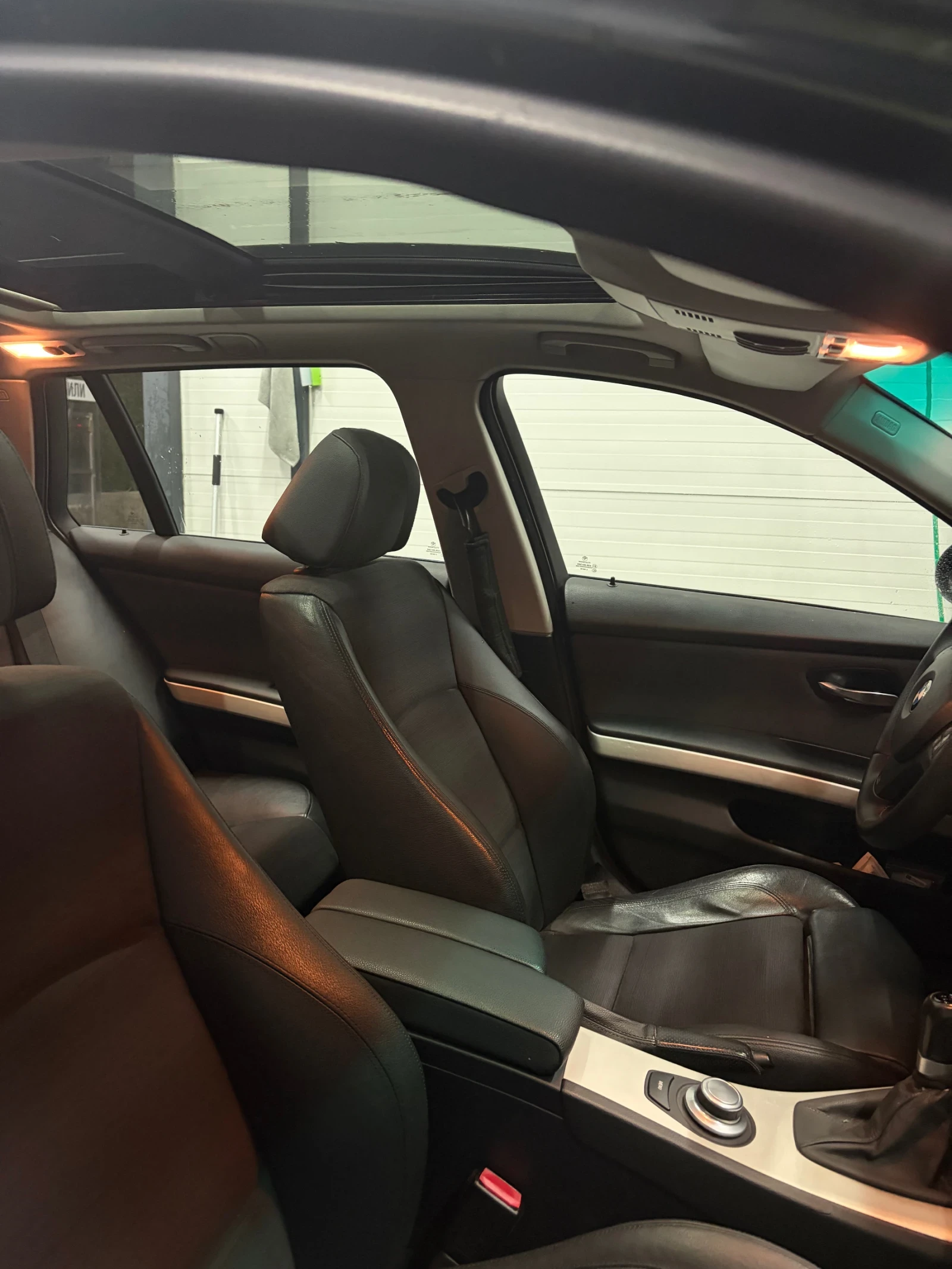 BMW 330, снимка 15 - Автомобили и джипове - 53714641