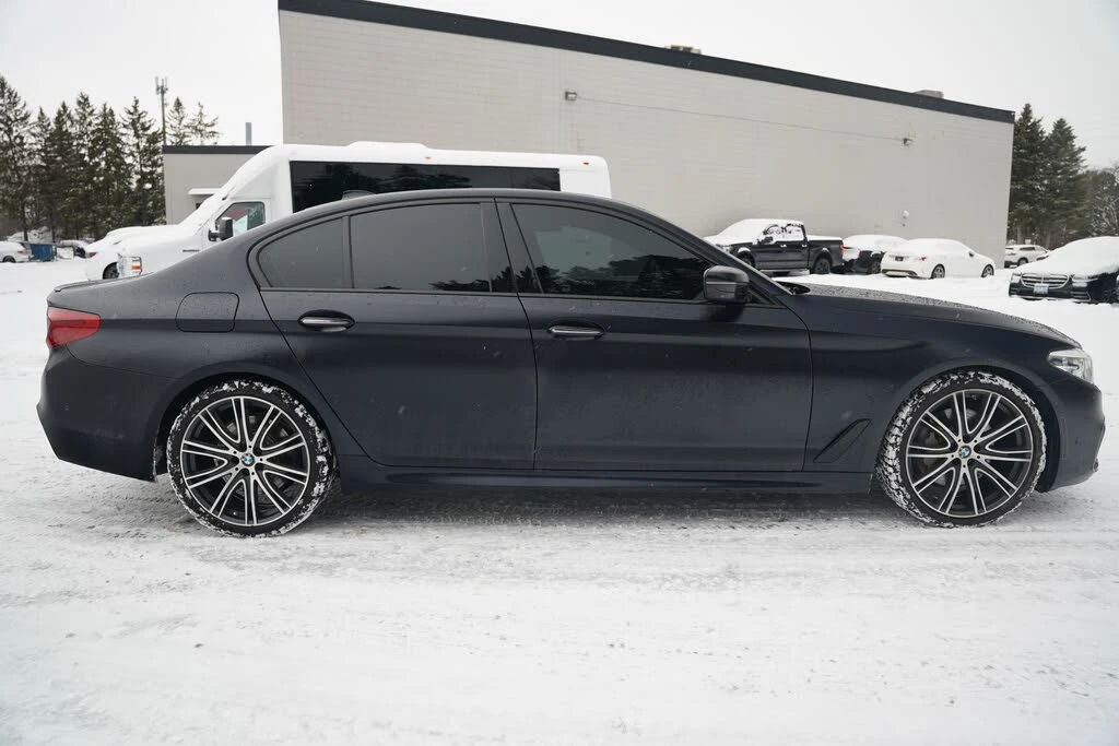 BMW 540 i xDrive* Heads-up* подгрев* 360 кам.* KEYLESS* , снимка 15 - Автомобили и джипове - 53779545