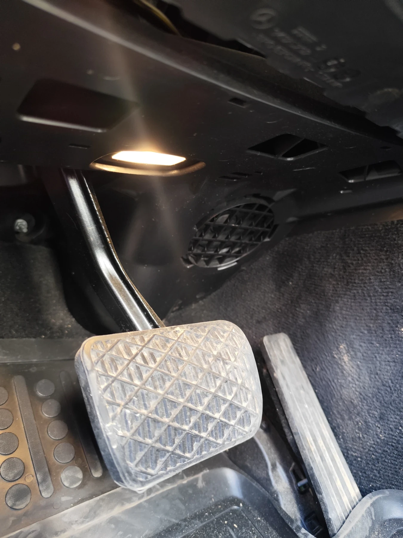 Mercedes-Benz CLC 250, снимка 14 - Автомобили и джипове - 53826188