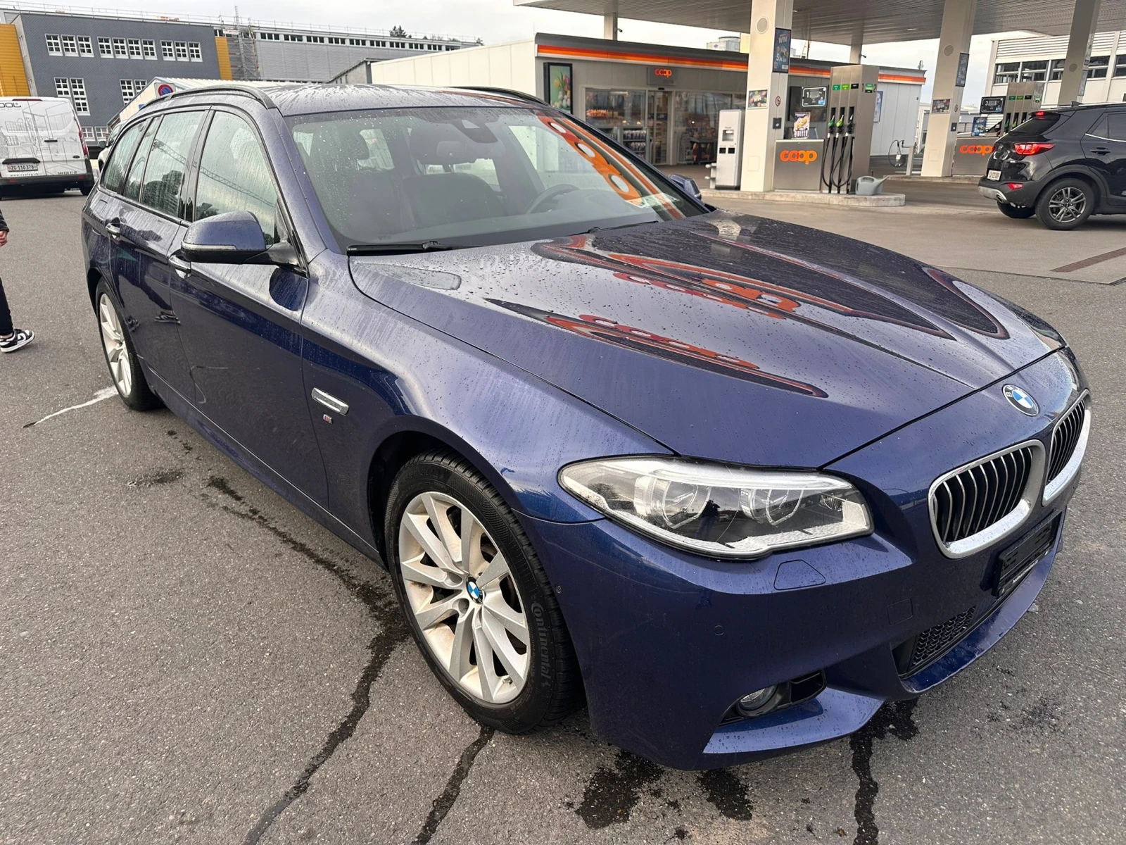 BMW 530 Швейцария, снимка 3 - Автомобили и джипове - 53879727