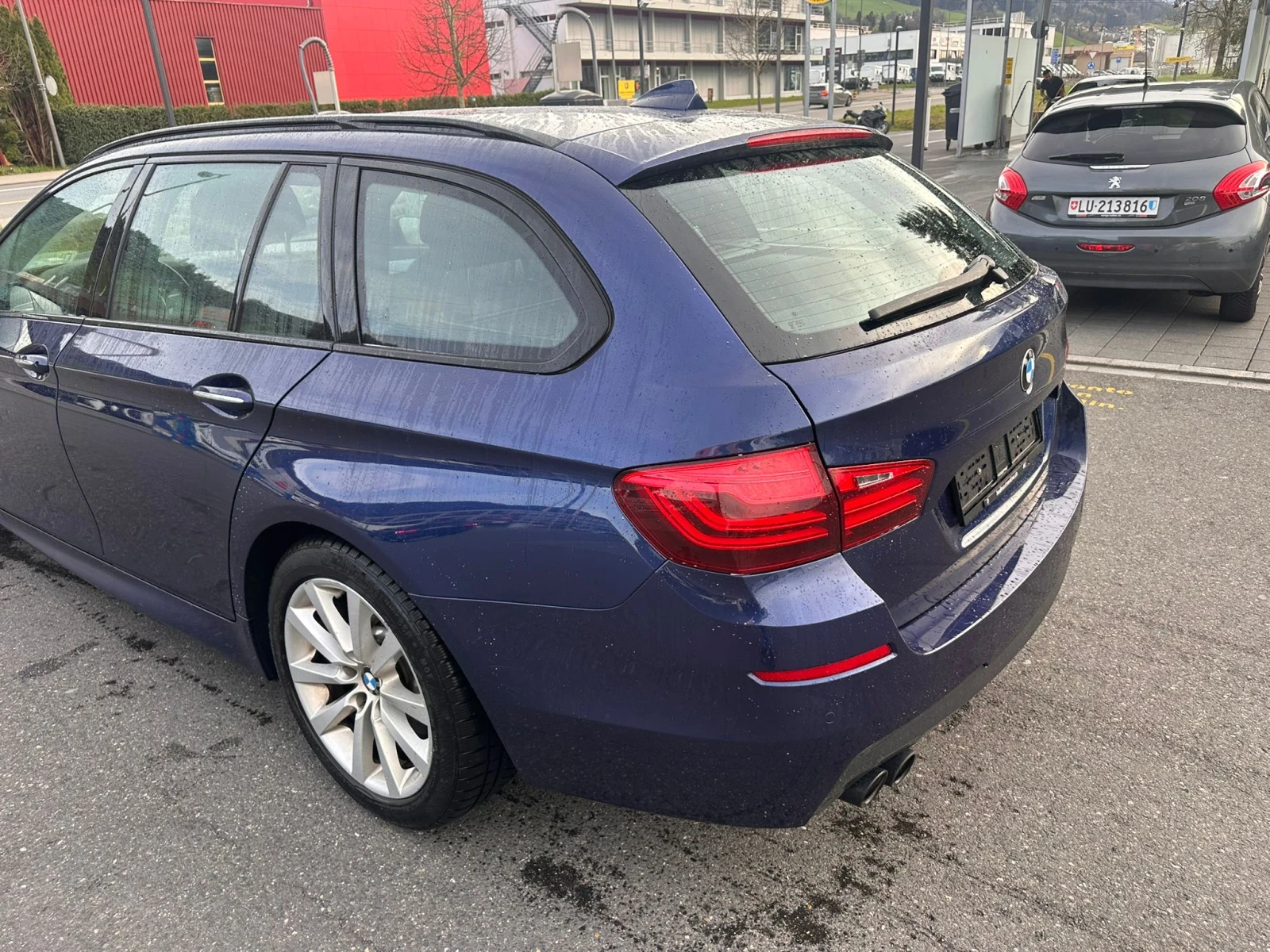 BMW 530 Швейцария, снимка 5 - Автомобили и джипове - 53879727