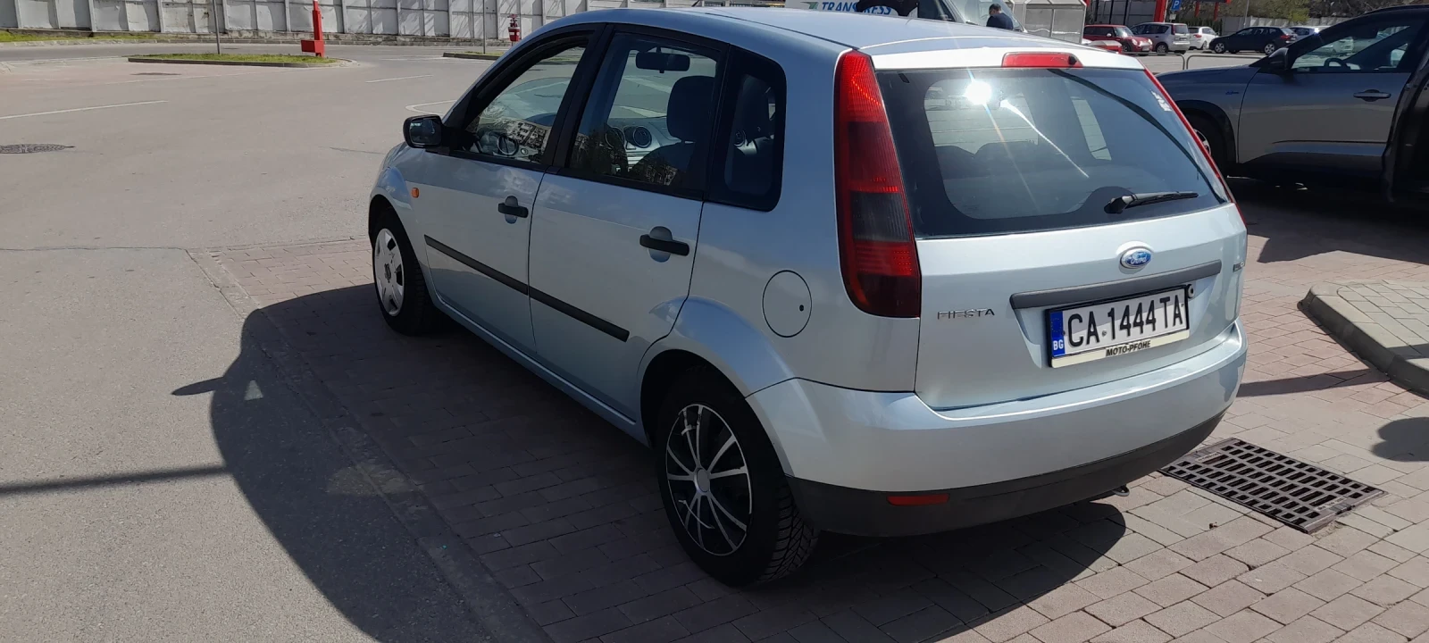 Ford Fiesta 1, 4 D, снимка 4 - Автомобили и джипове - 54228289