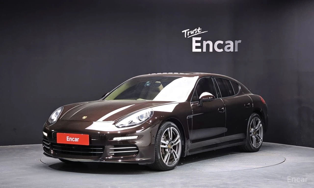 Porsche Panamera 3.6* PDK* CHRONO* 360 КАМЕРИ* ПОДГРЕВ* ОБДУХВАНЕ
