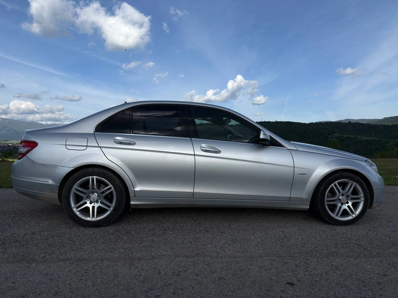 Mercedes-Benz C 220, снимка 5 - Автомобили и джипове - 54671395