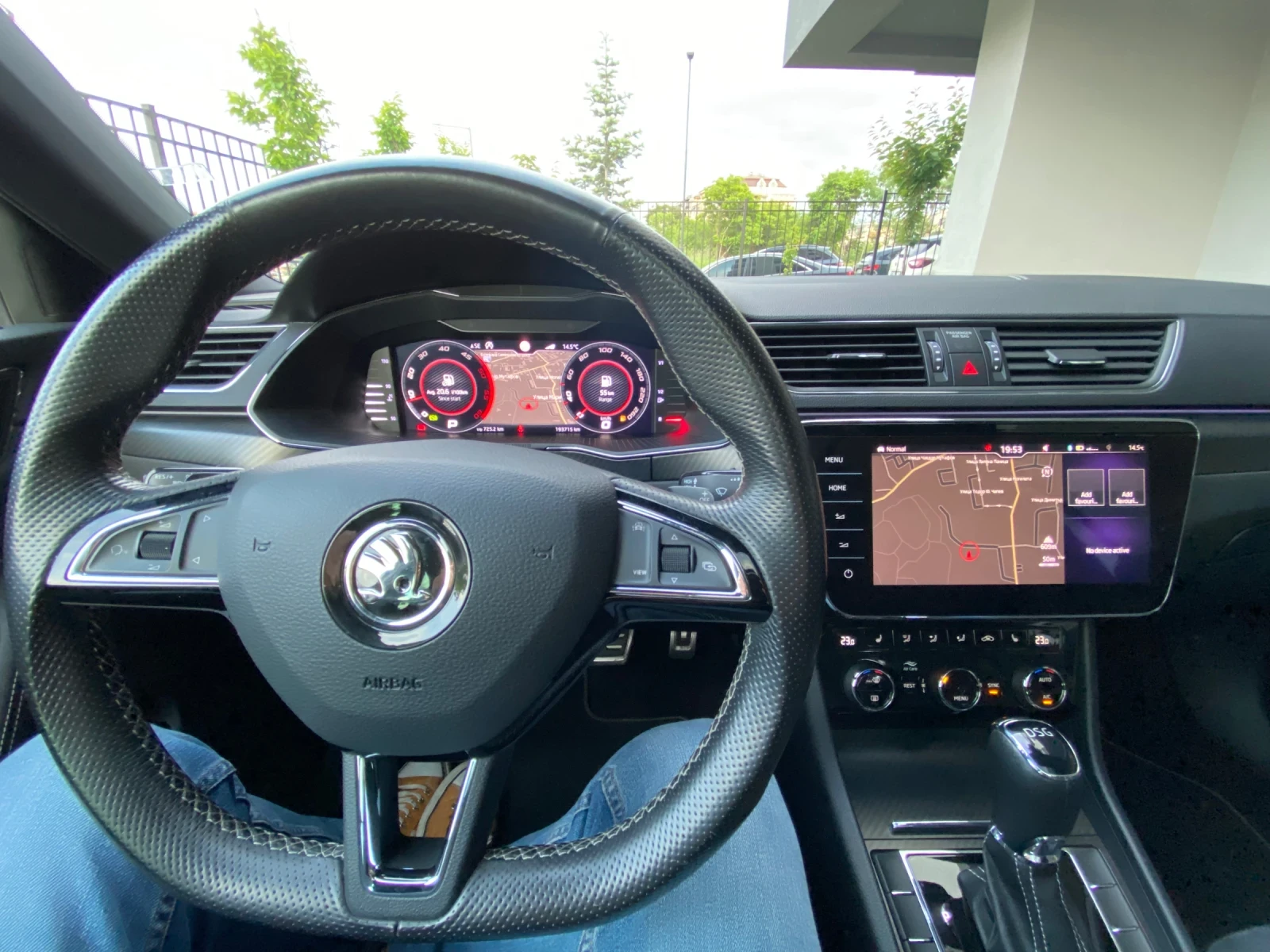 Skoda Superb Sportline, снимка 9 - Автомобили и джипове - 54726524