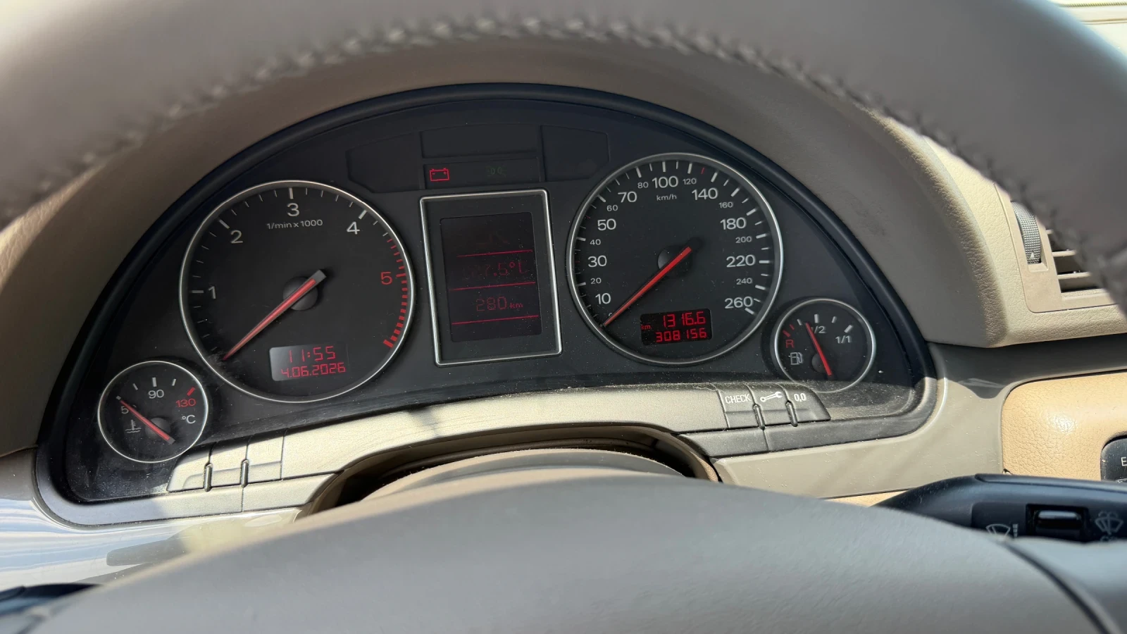 Audi A4, снимка 6 - Автомобили и джипове - 54783092