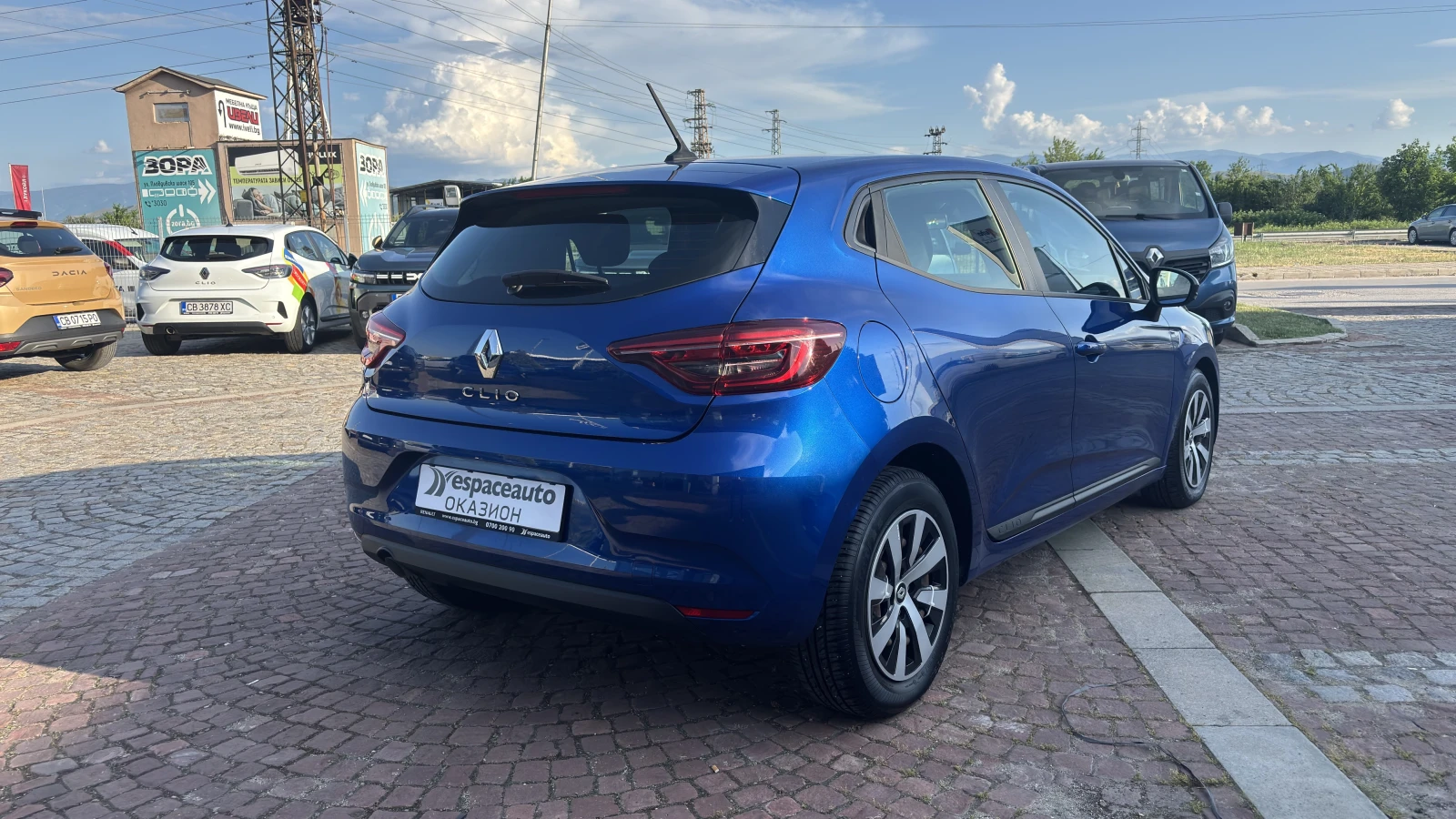 Renault Clio TCe 90 BVM, снимка 2 - Автомобили и джипове - 54969836
