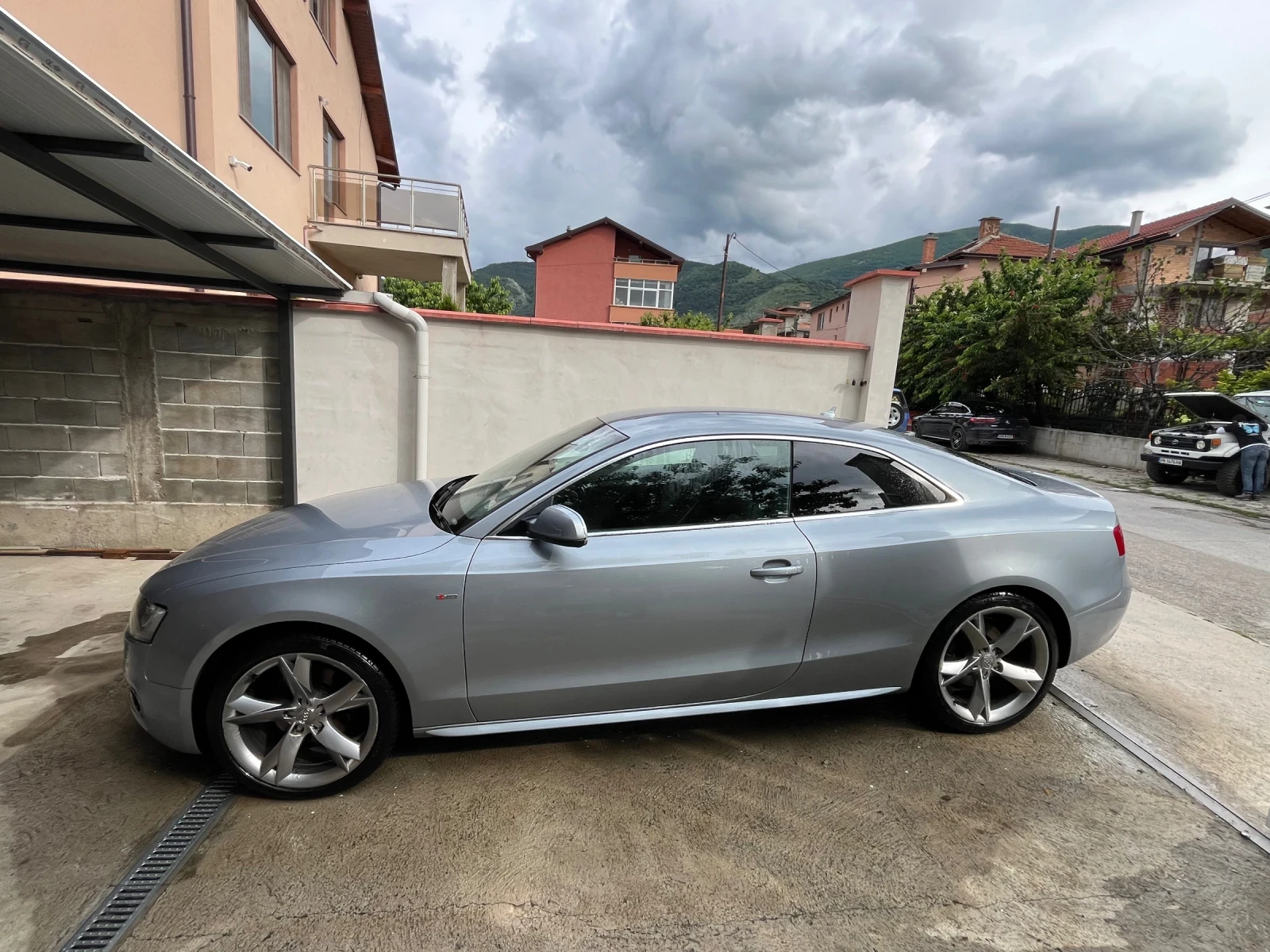 Audi A5 2.0 TDI S-Line SPECIAL EDITION , снимка 7 - Автомобили и джипове - 55421536