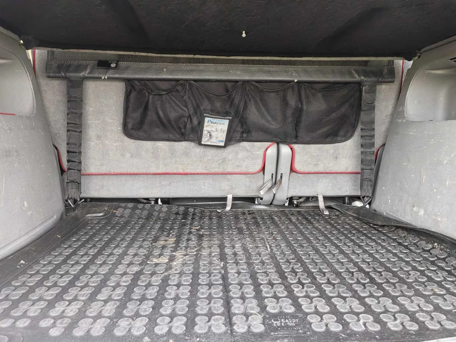 VW Caddy 1.9 TDI, снимка 14 - Автомобили и джипове - 55364775