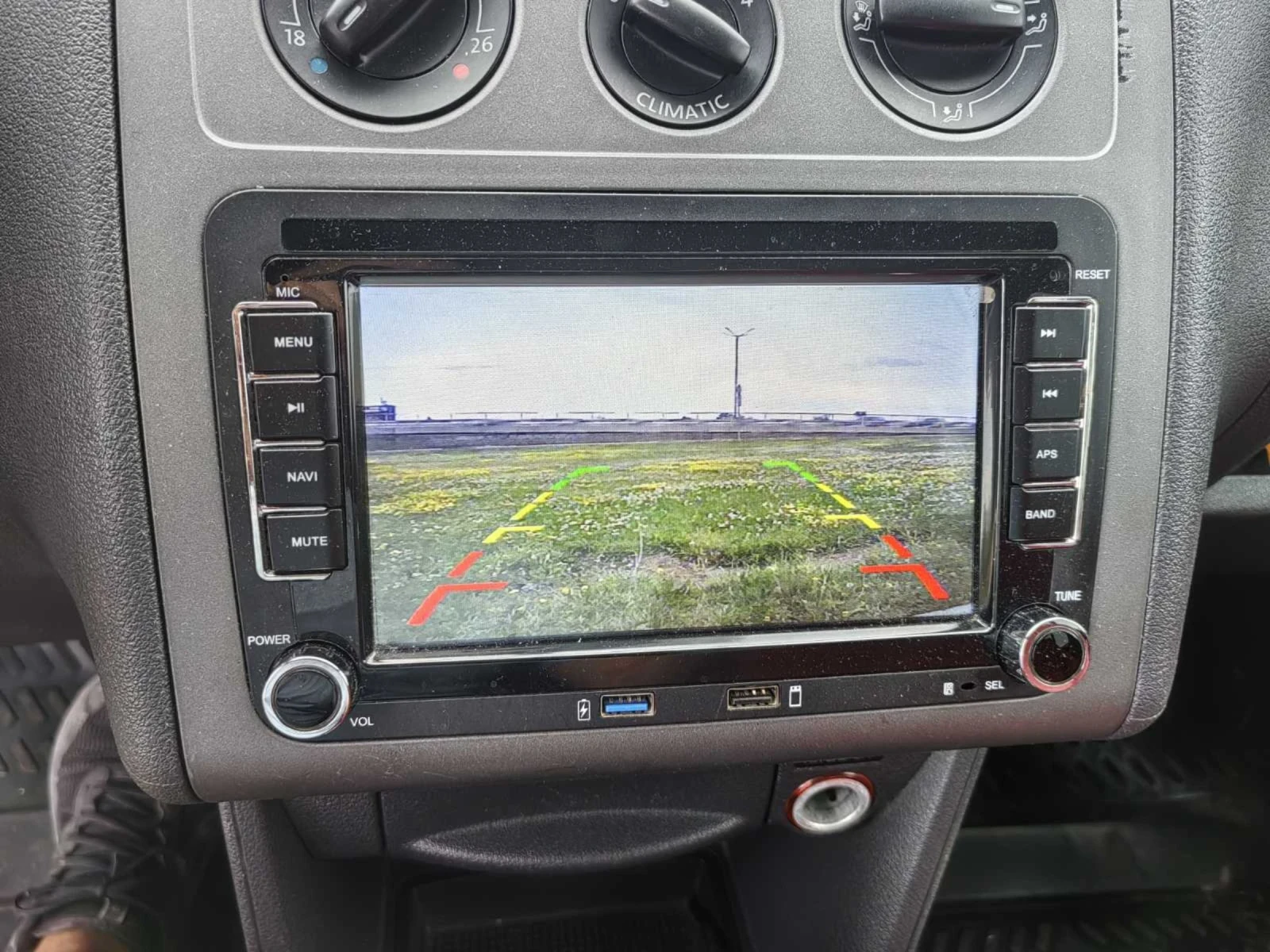 VW Caddy 1.9 TDI, снимка 7 - Автомобили и джипове - 55364775