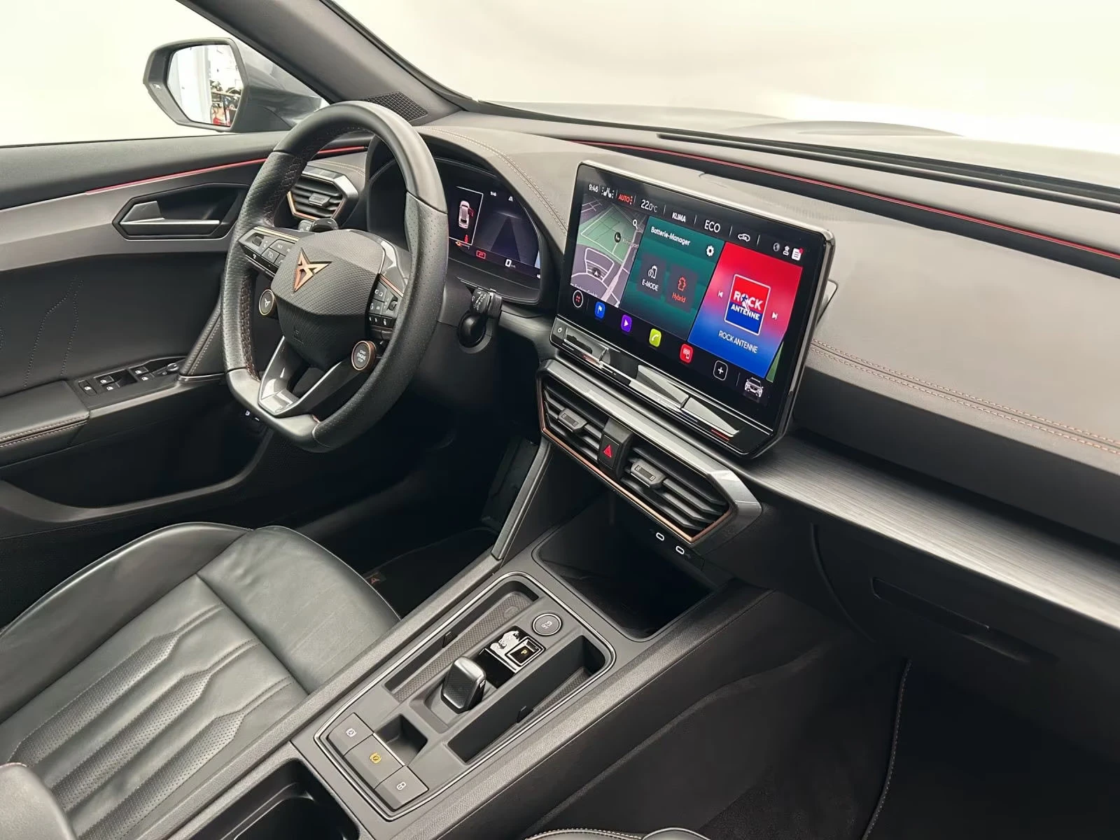 Cupra Formentor VZ/PHEV/1.4/245HP/360/DSG/CARPLAY/KLESS/659z, снимка 9 - Автомобили и джипове - 55448626