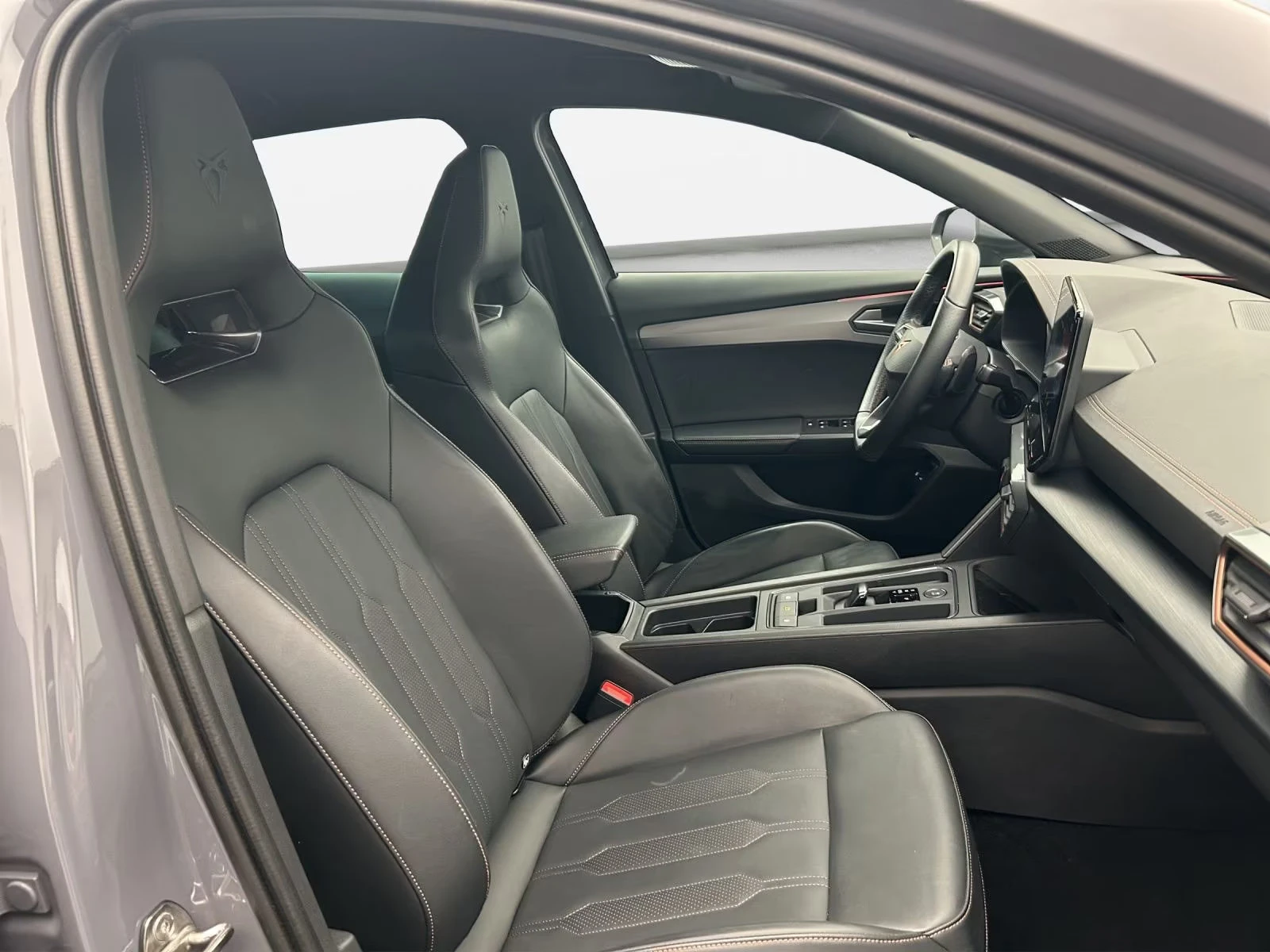 Cupra Formentor VZ/PHEV/1.4/245HP/360/DSG/CARPLAY/KLESS/659z, снимка 13 - Автомобили и джипове - 55448626
