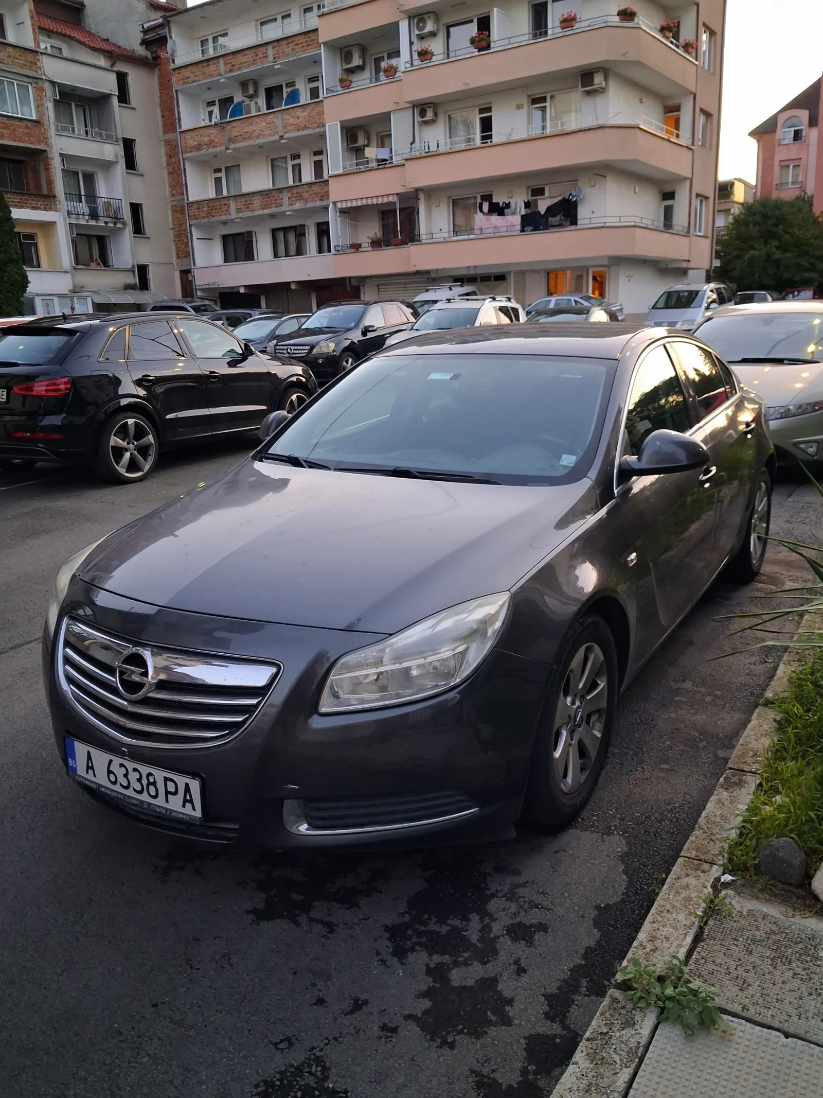 Opel Insignia, снимка 3 - Автомобили и джипове - 55564213