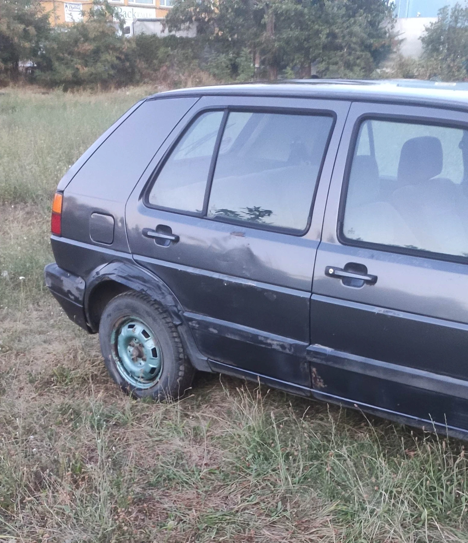 VW Golf 1.3 cat, снимка 5 - Автомобили и джипове - 55698540