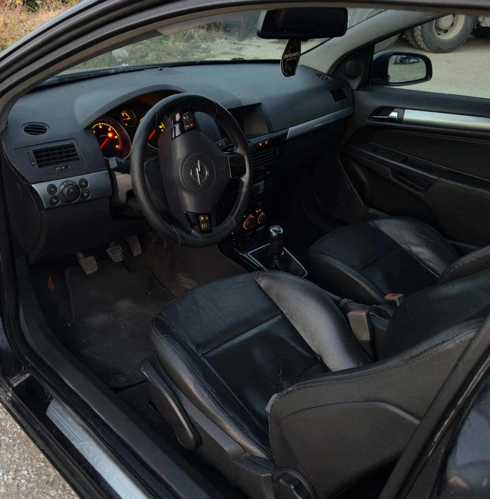Opel Astra 1.9, снимка 6 - Автомобили и джипове - 55774842