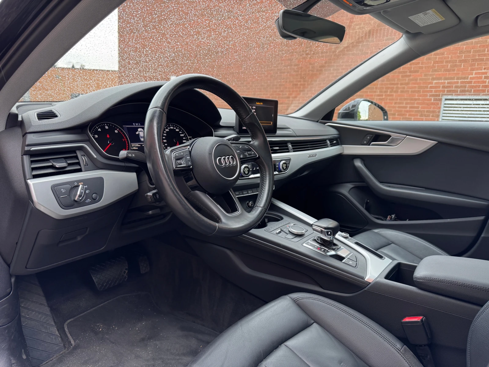 Audi A4 * KOMFORT * CARFAX * ФИНАНСИРАНЕ, снимка 5 - Автомобили и джипове - 56012834