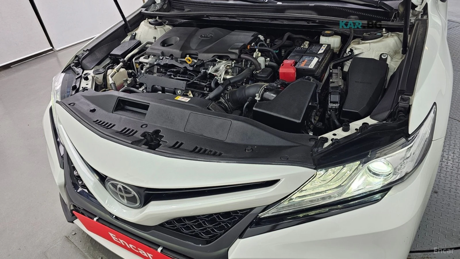 Toyota Camry 2.5/TRD LINE/KAMEPA/NAVI/KEYLESS/LANE ASSIST, снимка 7 - Автомобили и джипове - 56244828