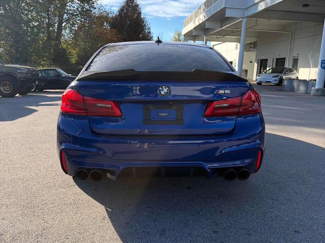 BMW M5 * Sedan * CARFAX * ����� �� ����������� | Mobile.bg � ����������� 4