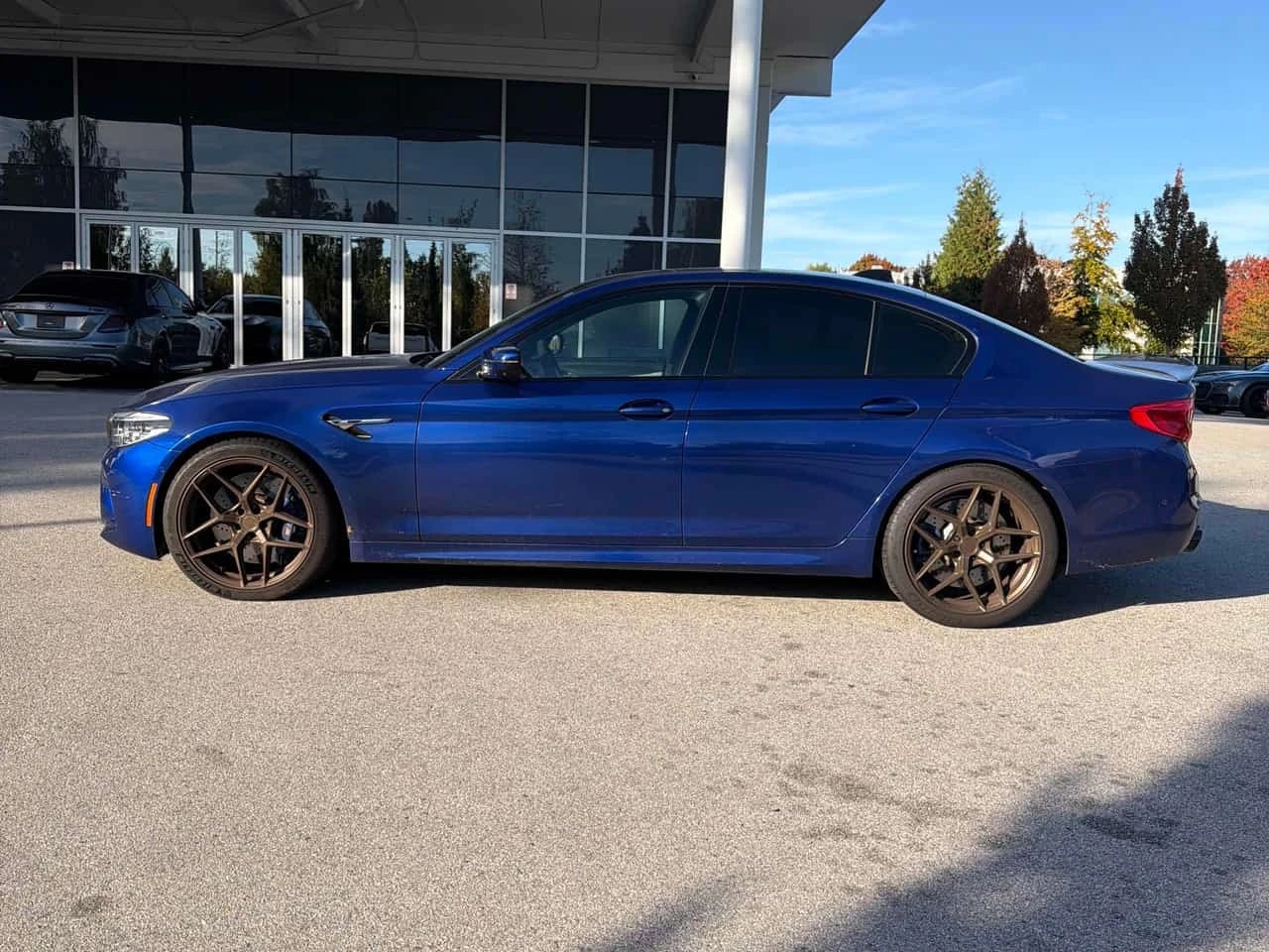 BMW M5 * Sedan * CARFAX * ����� �� ����������� | Mobile.bg � ����������� 2