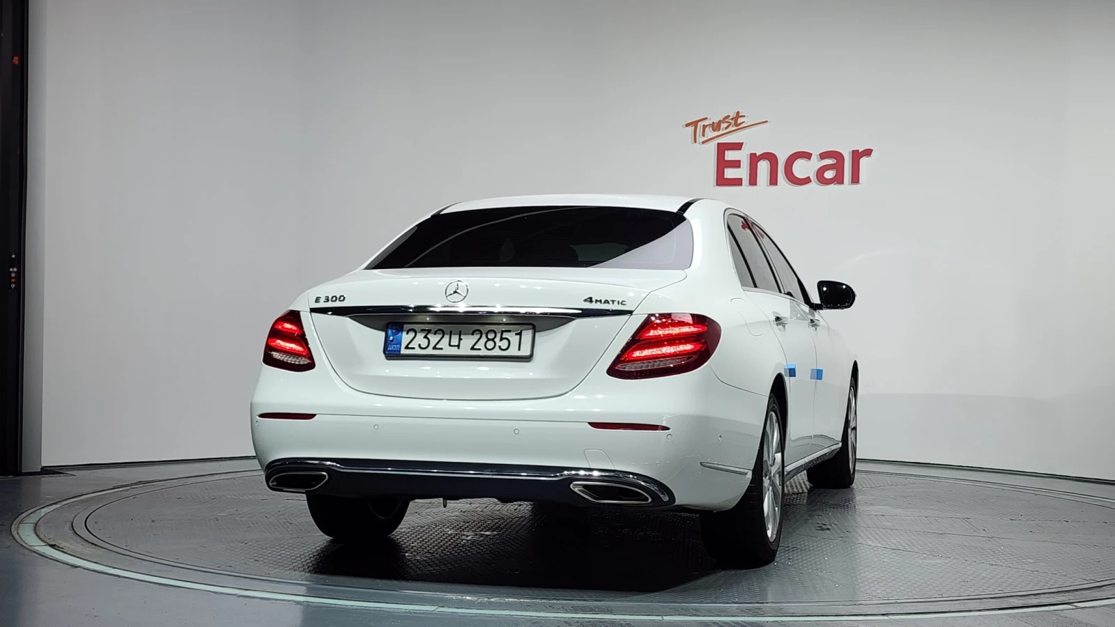 Mercedes-Benz E 300 4MATIC * ������� * 360 * ��� | Mobile.bg � ����������� 4