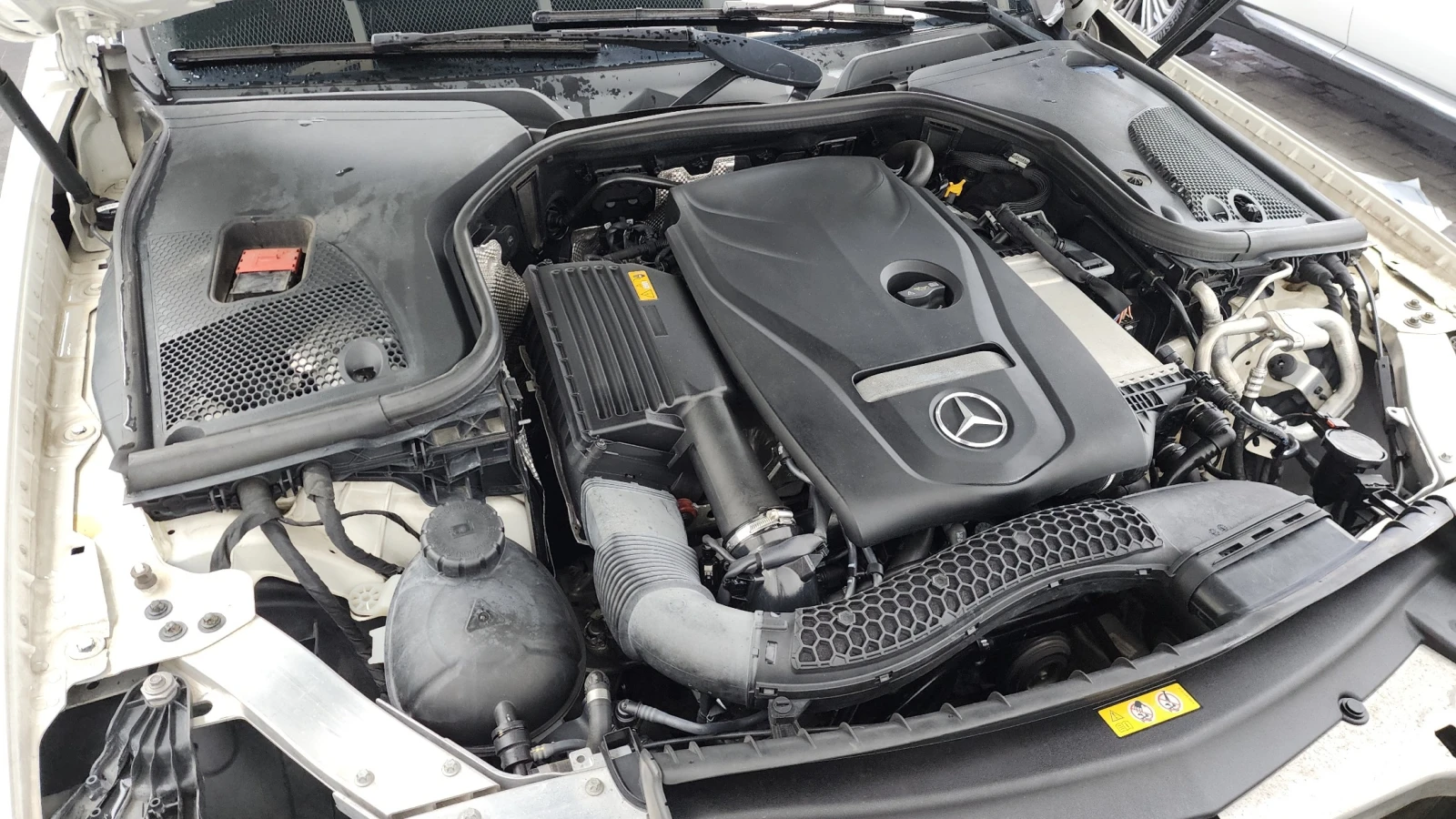 Mercedes-Benz E 300 4MATIC * ������� * 360 * ��� | Mobile.bg � ����������� 5