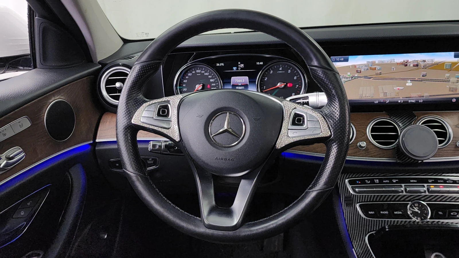 Mercedes-Benz E 300 4MATIC * ������� * 360 * ��� | Mobile.bg � ����������� 11
