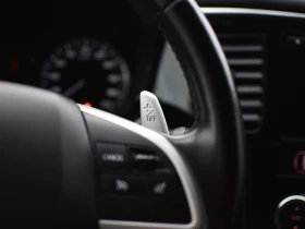 Mitsubishi Outlander Plug-in Xibrid EV, снимка 13