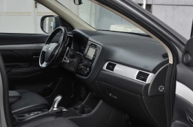 Mitsubishi Outlander Plug-in Xibrid EV, снимка 8