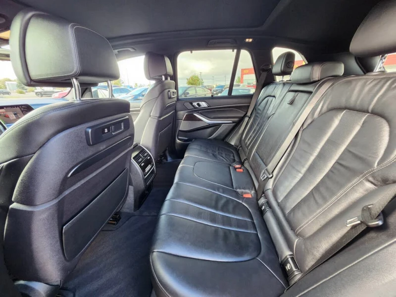 BMW X5 HARMAN/KARDON* HEAD-UP* МАСАЖ* 360 КАМЕРИ* ПАНО, снимка 14 - Автомобили и джипове - 52576830
