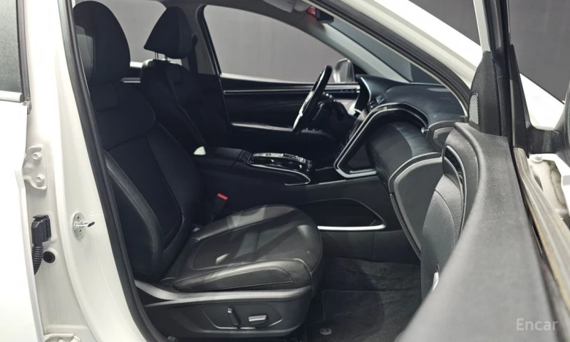 Hyundai Tucson, снимка 11 - Автомобили и джипове - 53234305