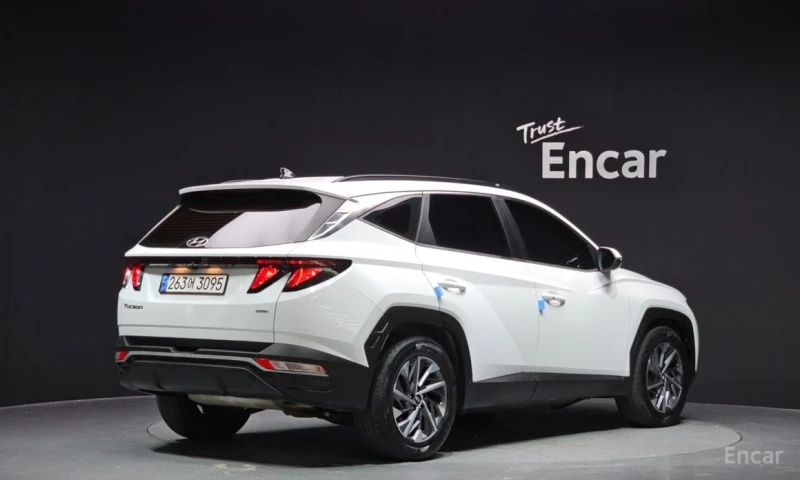 Hyundai Tucson, снимка 2 - Автомобили и джипове - 53234305