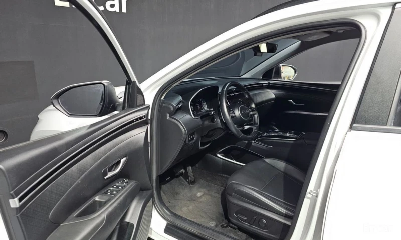 Hyundai Tucson, снимка 10 - Автомобили и джипове - 53234305