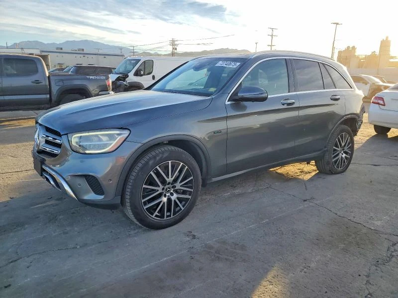 Mercedes-Benz GLC 350 HYBRID / ЦЕНА ДО БЪЛГАРИЯ, снимка 2 - Автомобили и джипове - 53572093