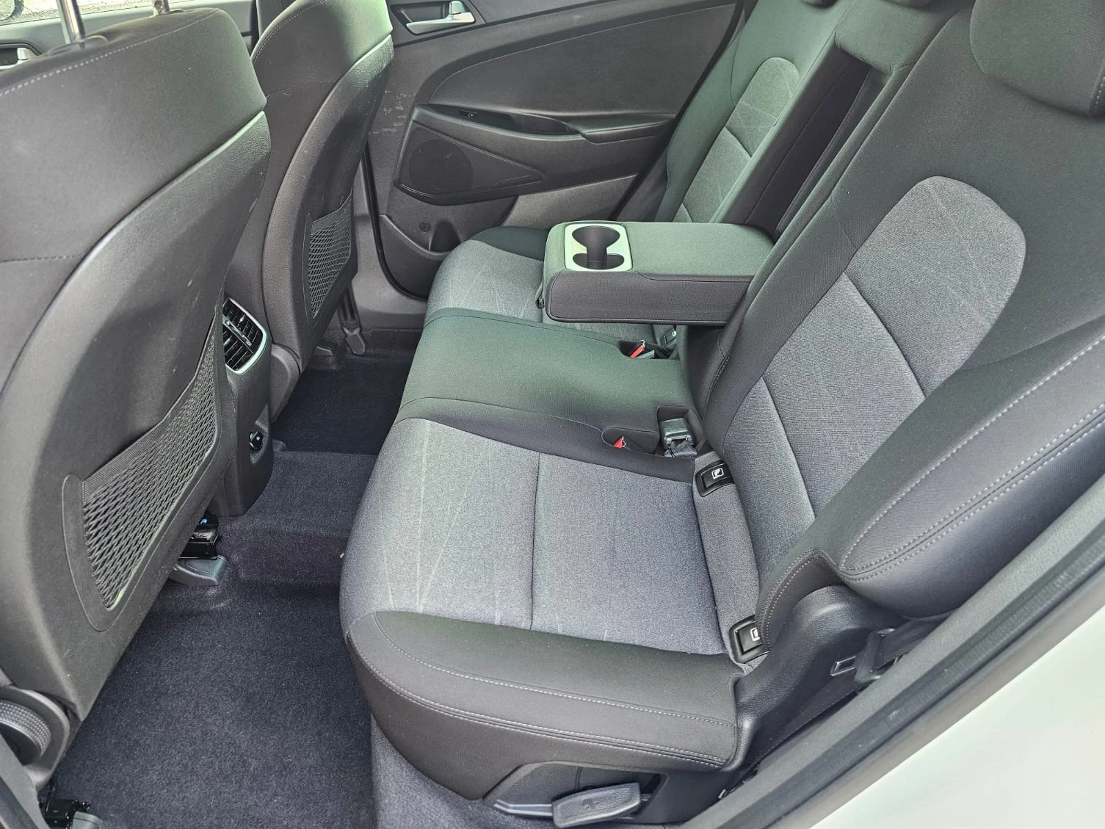 Hyundai Tucson 1.6 CRDI - изображение 6