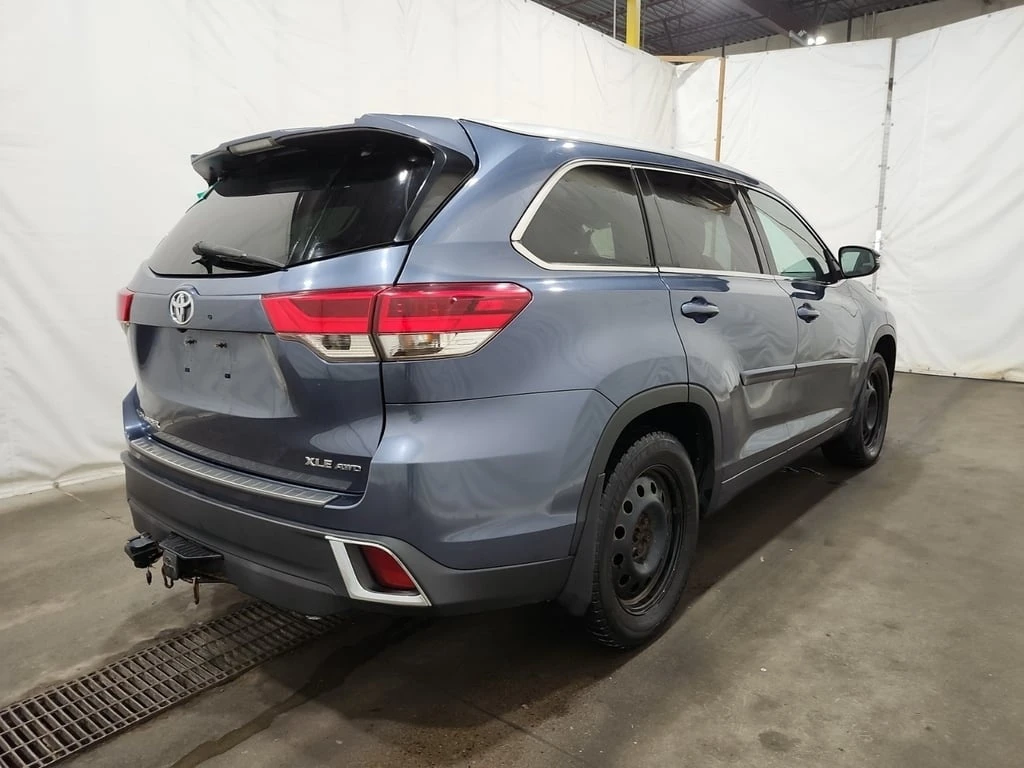Toyota Highlander * XLE * CARFAX * БЕЗ ПЪРВОНАЧАЛНА ВНОСКА - изображение 3