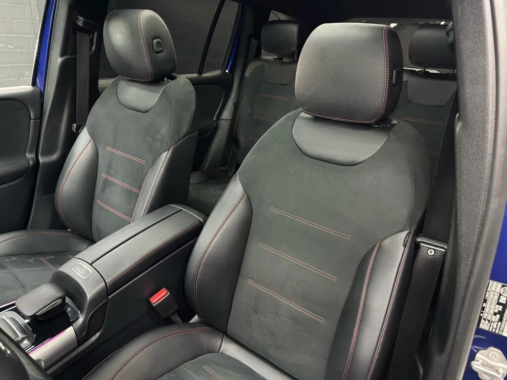 Mercedes-Benz GLB AMG* DISTRONIC* PANORAMA* 360* AMBIENT*  | Mobile.bg   15