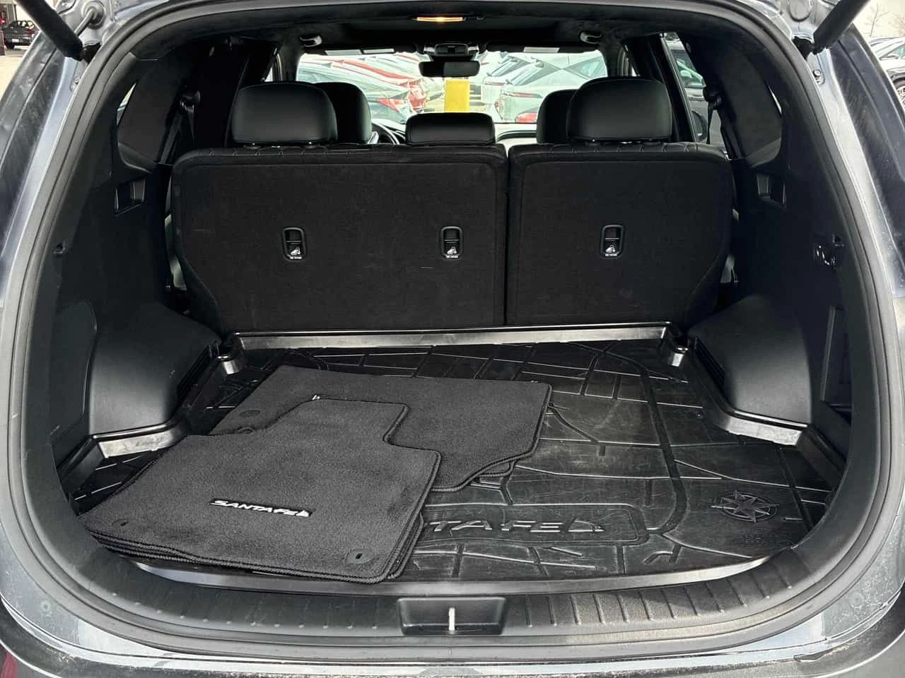 Hyundai Santa fe Ultimate Calligraphy  CARFAX, снимка 13 - Автомобили и джипове - 54312273