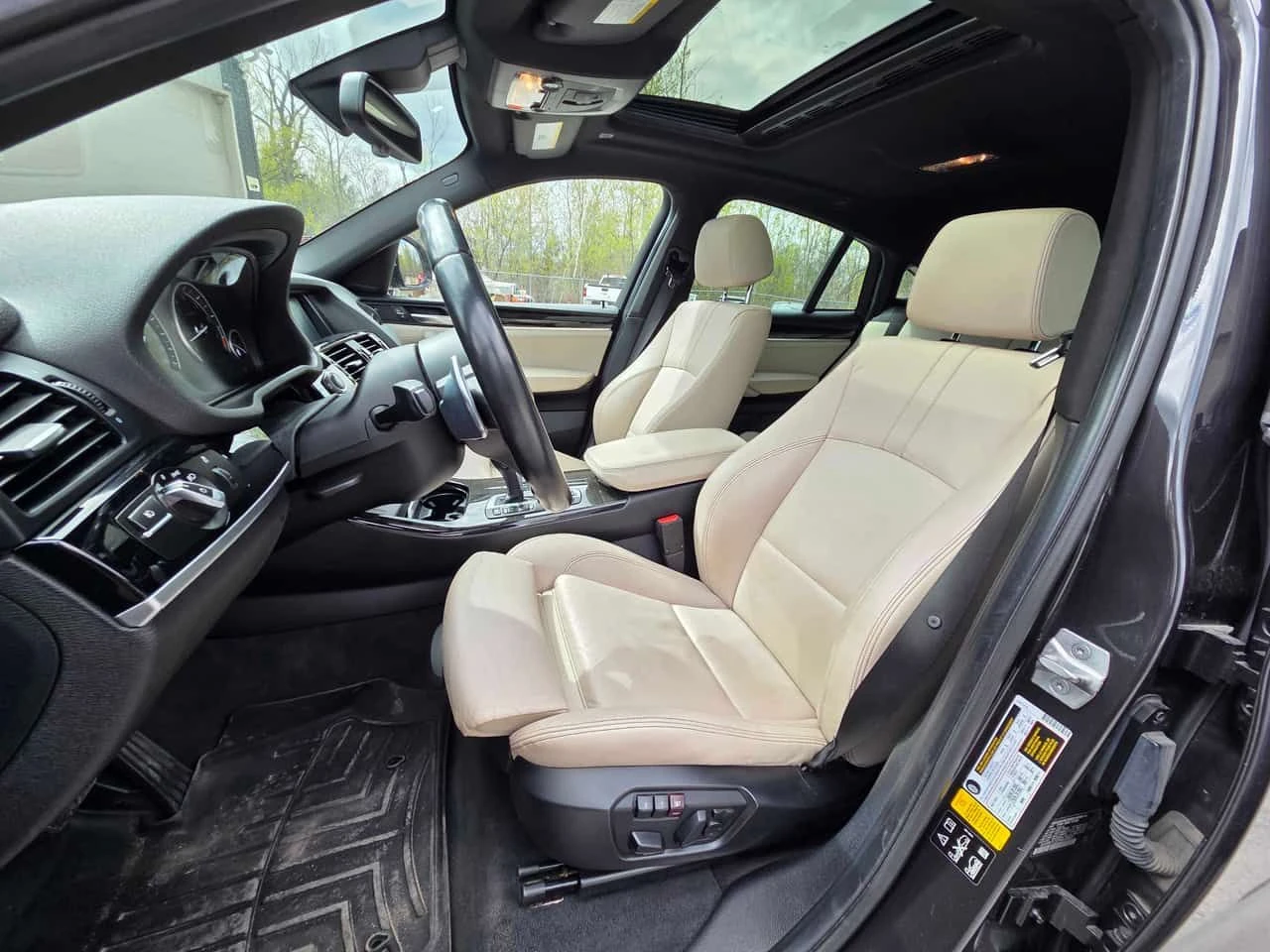 BMW X4 M40i | CARFAX | БЕЗ ПЪРВОНАЧАЛНА ВНОСКА, снимка 13 - Автомобили и джипове - 55081709