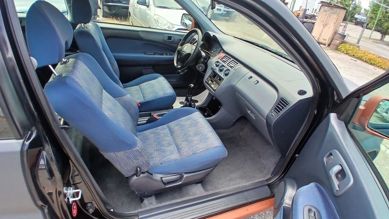 Honda Hr-v 1, 6i 4x4, снимка 9 - Автомобили и джипове - 55381497