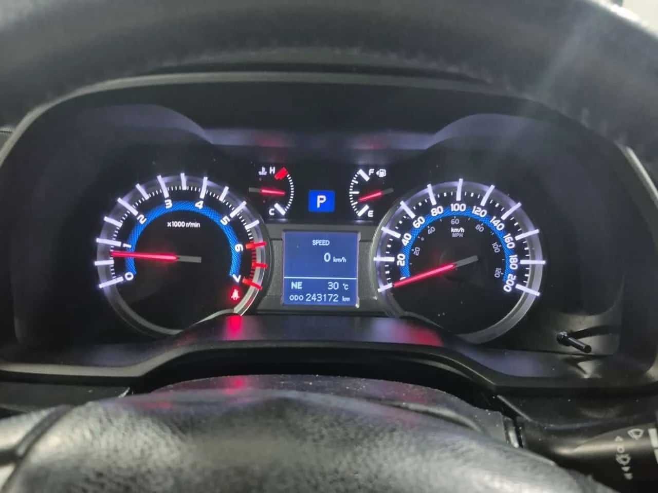 Toyota 4runner * SR5 * АВТОКРЕДИТ БЕЗ ПЪРВОНАЧАЛНА ВНОСКА* , снимка 9 - Автомобили и джипове - 55427947