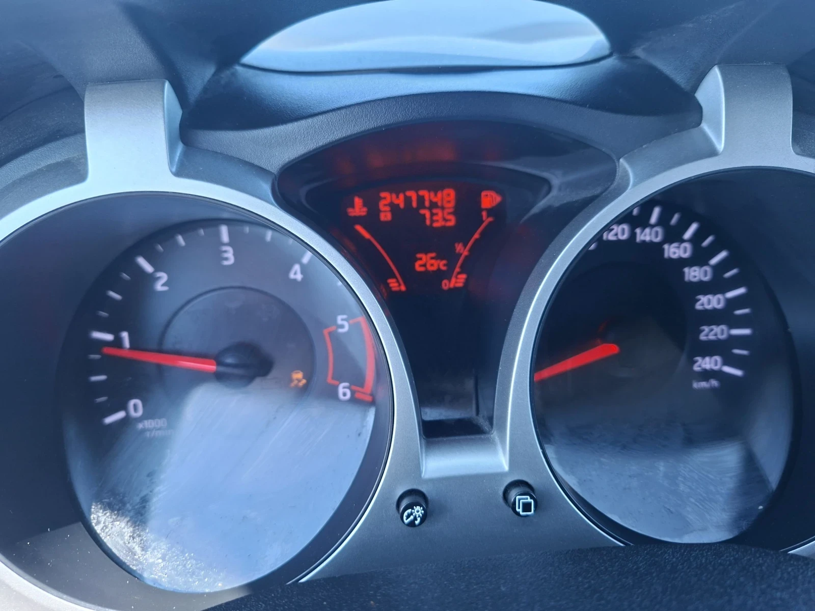 Nissan Juke 1.5 dci, снимка 9 - Автомобили и джипове - 55471566