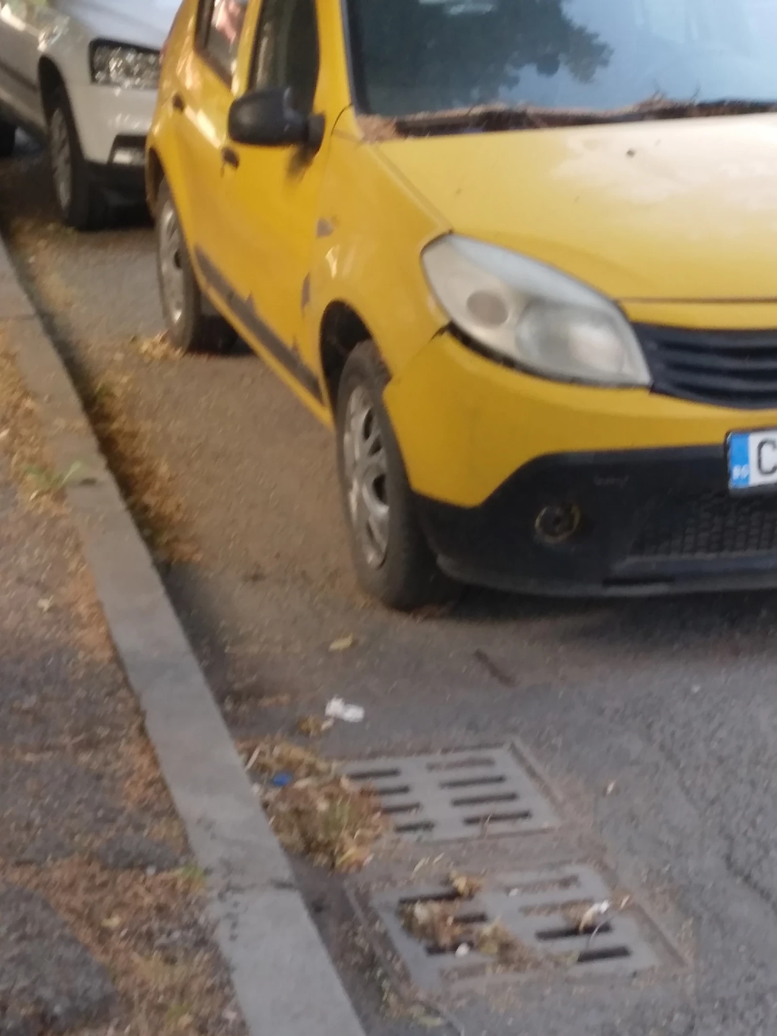 Dacia Duster, снимка 2 - Автомобили и джипове - 55646359